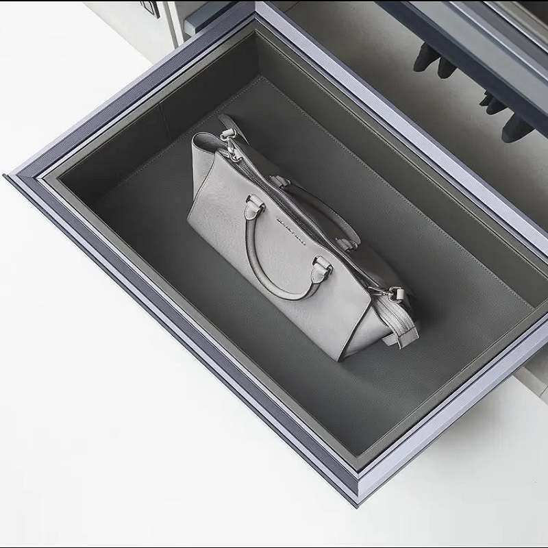 DBR WARDROBE BASKET nnn